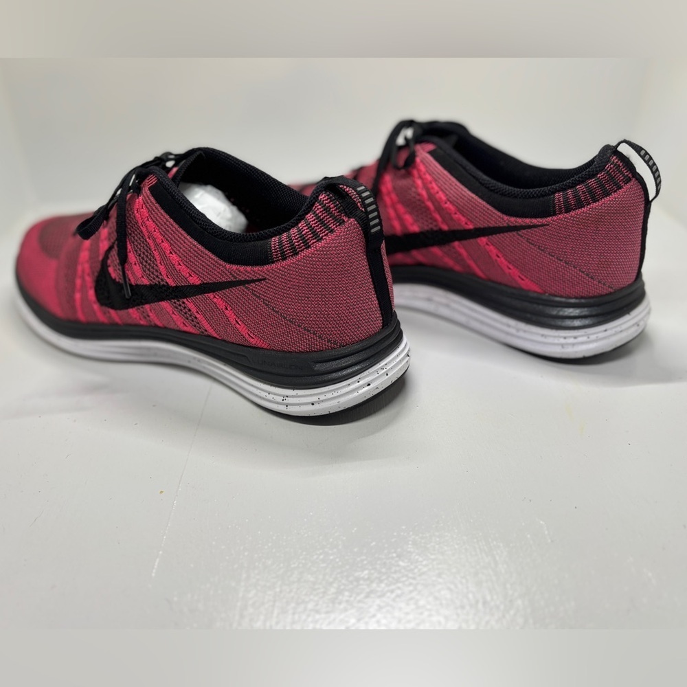 Nike Flyknit One+ Men’s Size 13 Pink Flash Black Lightweight Running Shoes - Picture 4 of 10